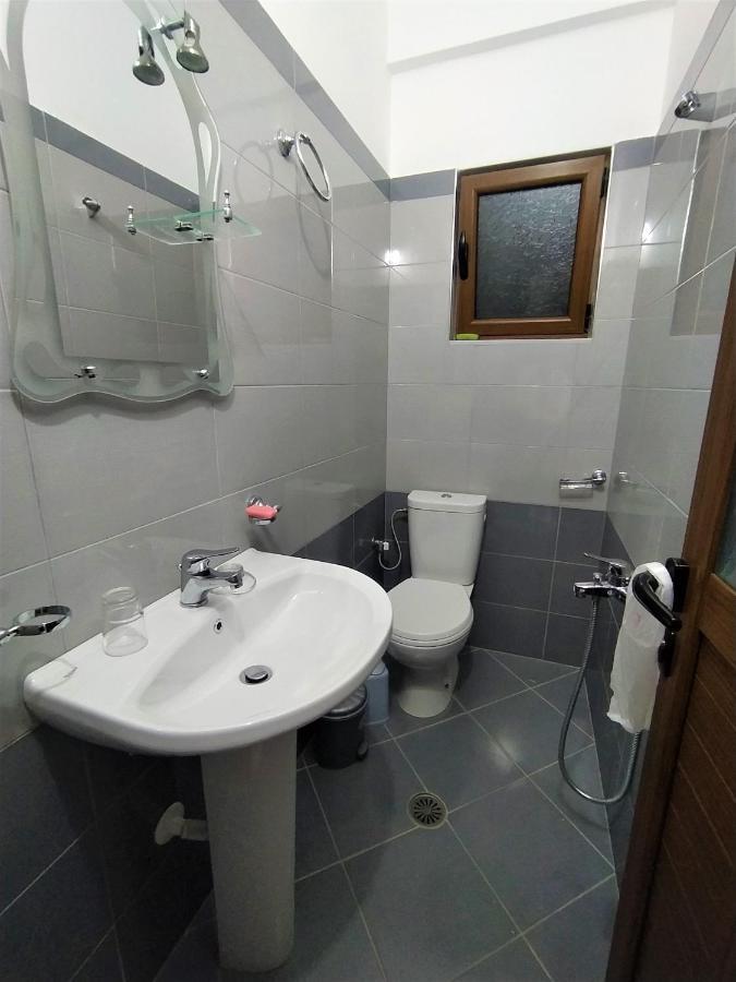 Ahmeti Rooms Εξαμίλιο Εξωτερικό φωτογραφία