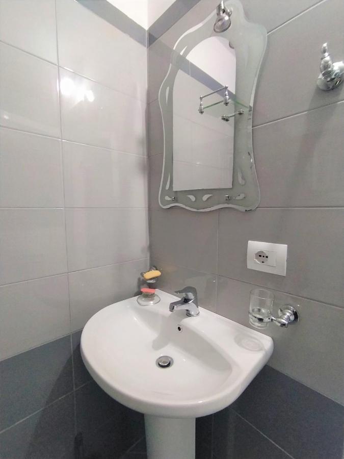 Ahmeti Rooms Εξαμίλιο Εξωτερικό φωτογραφία