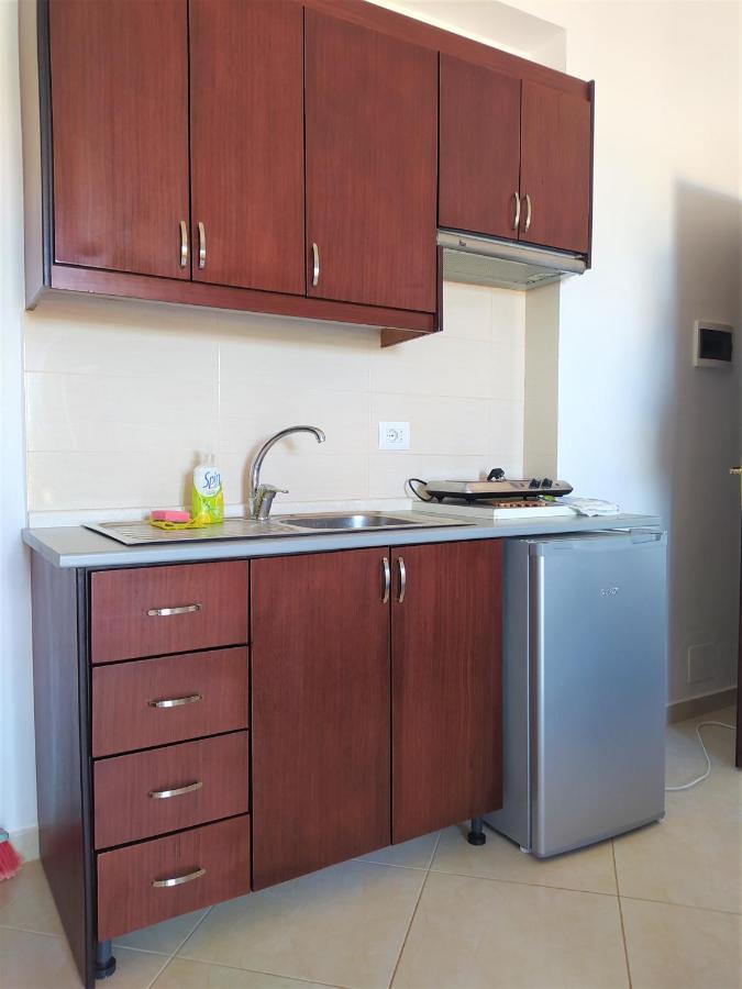 Ahmeti Rooms Εξαμίλιο Εξωτερικό φωτογραφία