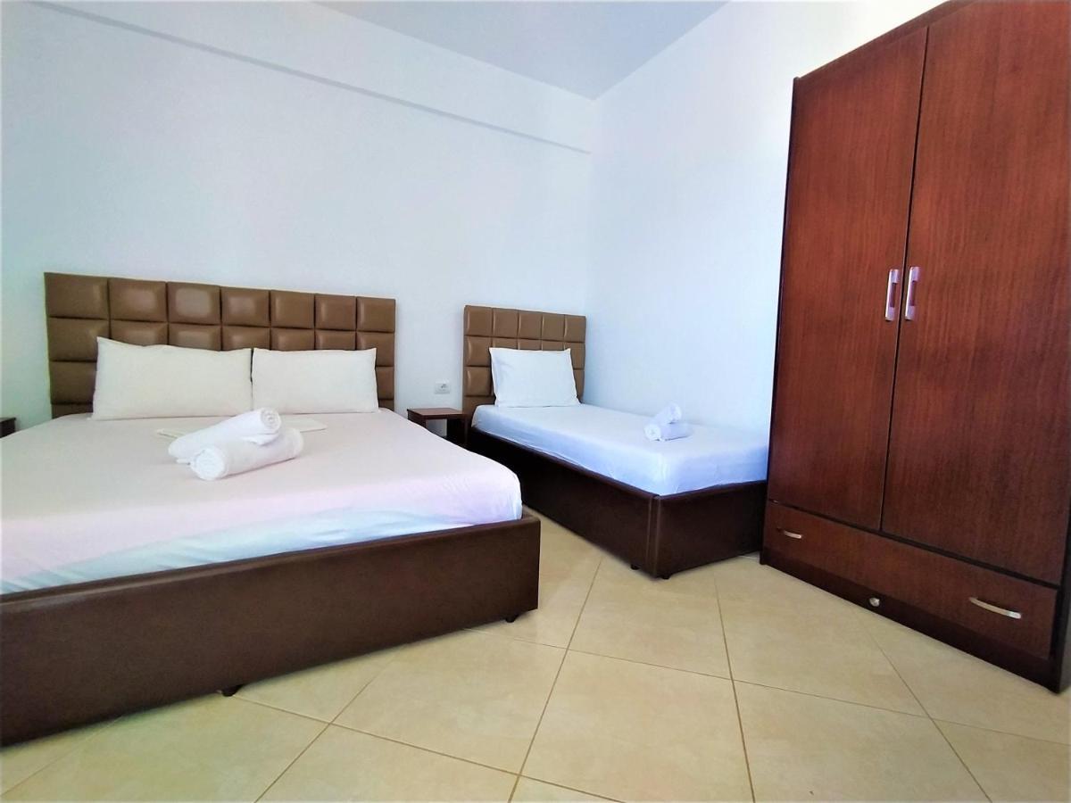 Ahmeti Rooms Εξαμίλιο Εξωτερικό φωτογραφία