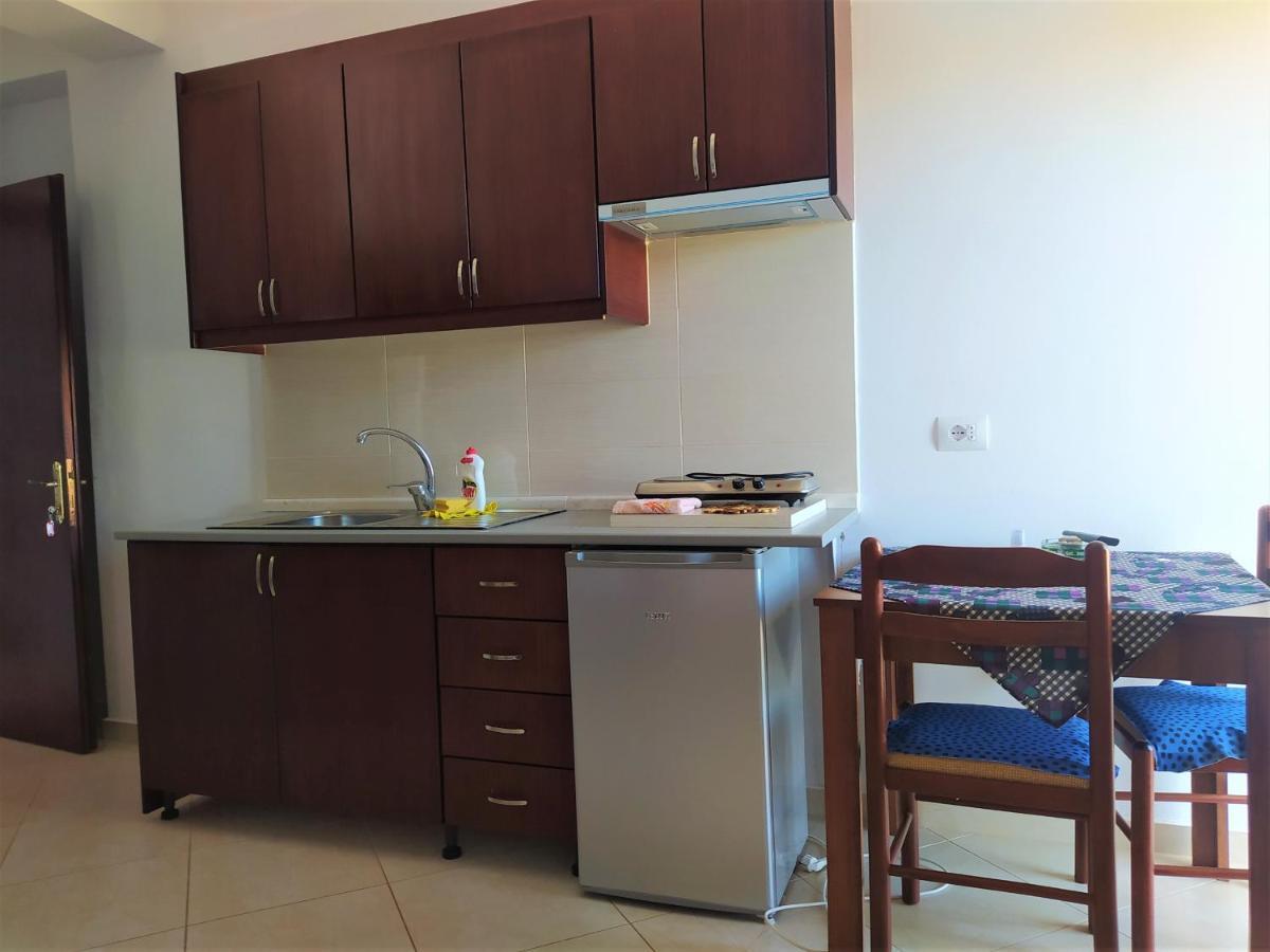 Ahmeti Rooms Εξαμίλιο Εξωτερικό φωτογραφία