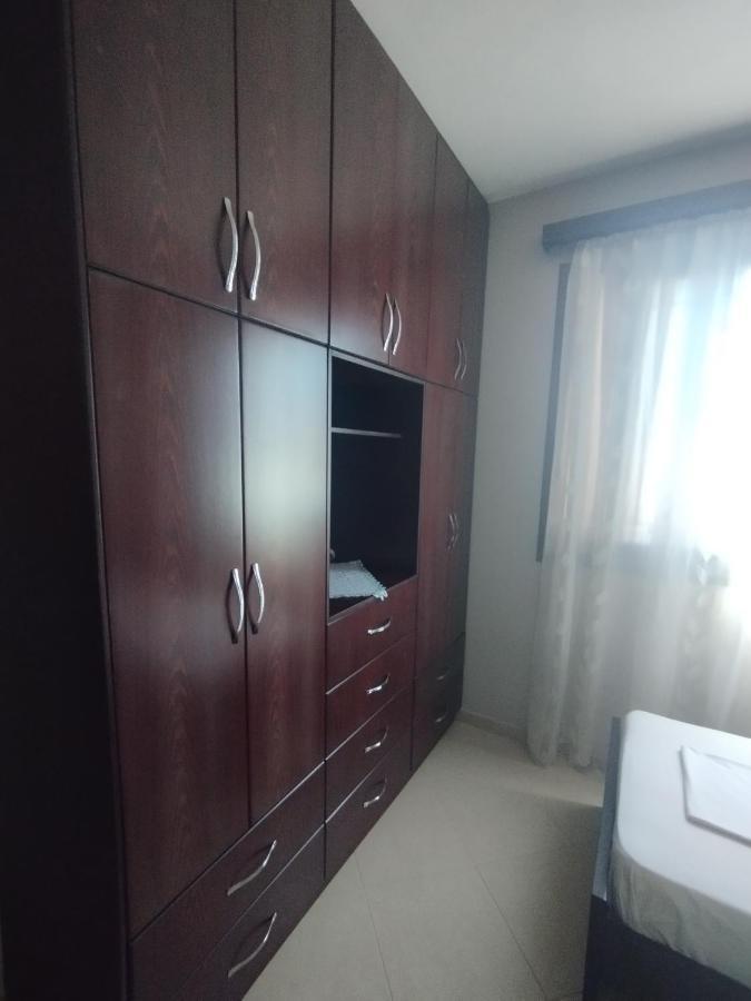Ahmeti Rooms Εξαμίλιο Εξωτερικό φωτογραφία