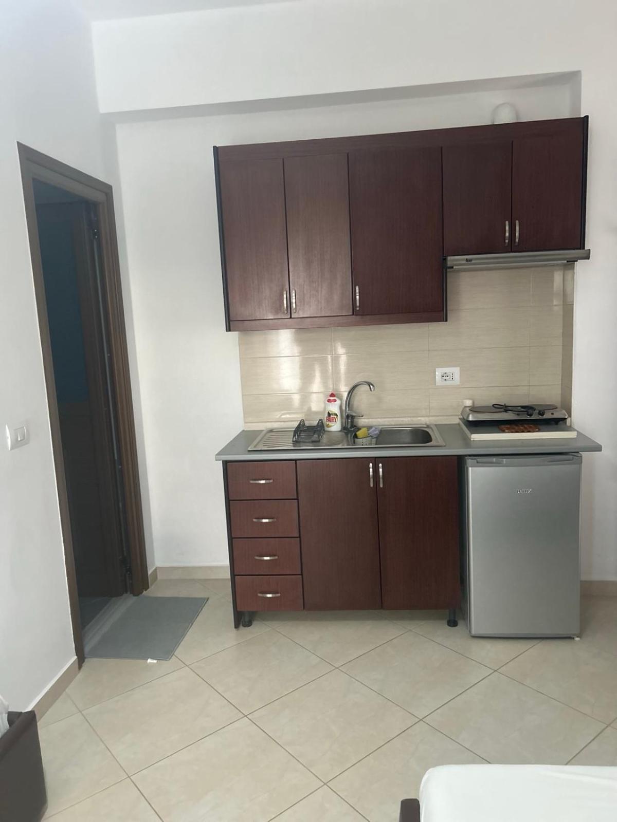 Ahmeti Rooms Εξαμίλιο Δωμάτιο φωτογραφία