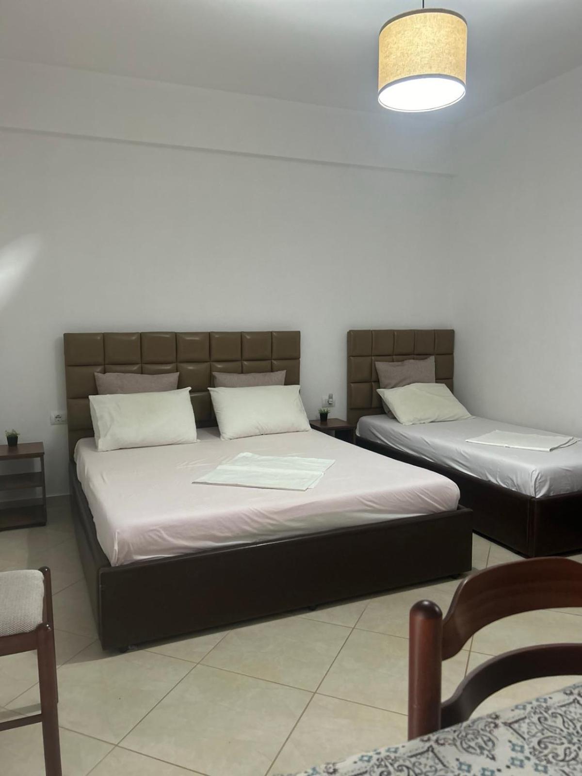 Ahmeti Rooms Εξαμίλιο Εξωτερικό φωτογραφία